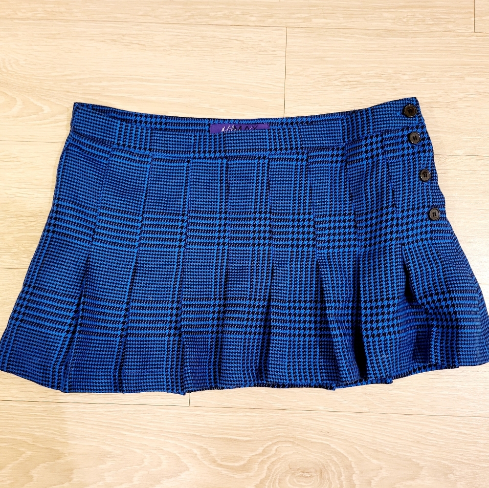 Miley Cyrus Max Azria plaid "Clueless" skirt